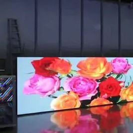 P10 HD हाई ब्राइटनेस एलईडी डिस्प्ले फुल कलर 320 * 160mm मॉड्यूल साइज FCC स्वीकृत है